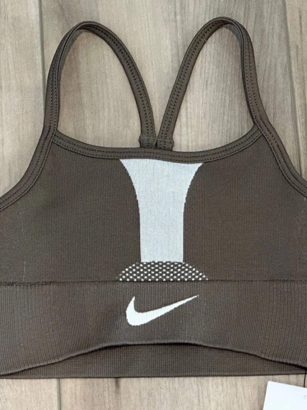 Nike Dri-FIT Indy Seamless Low-Support Sports Bra - Large Olive Green